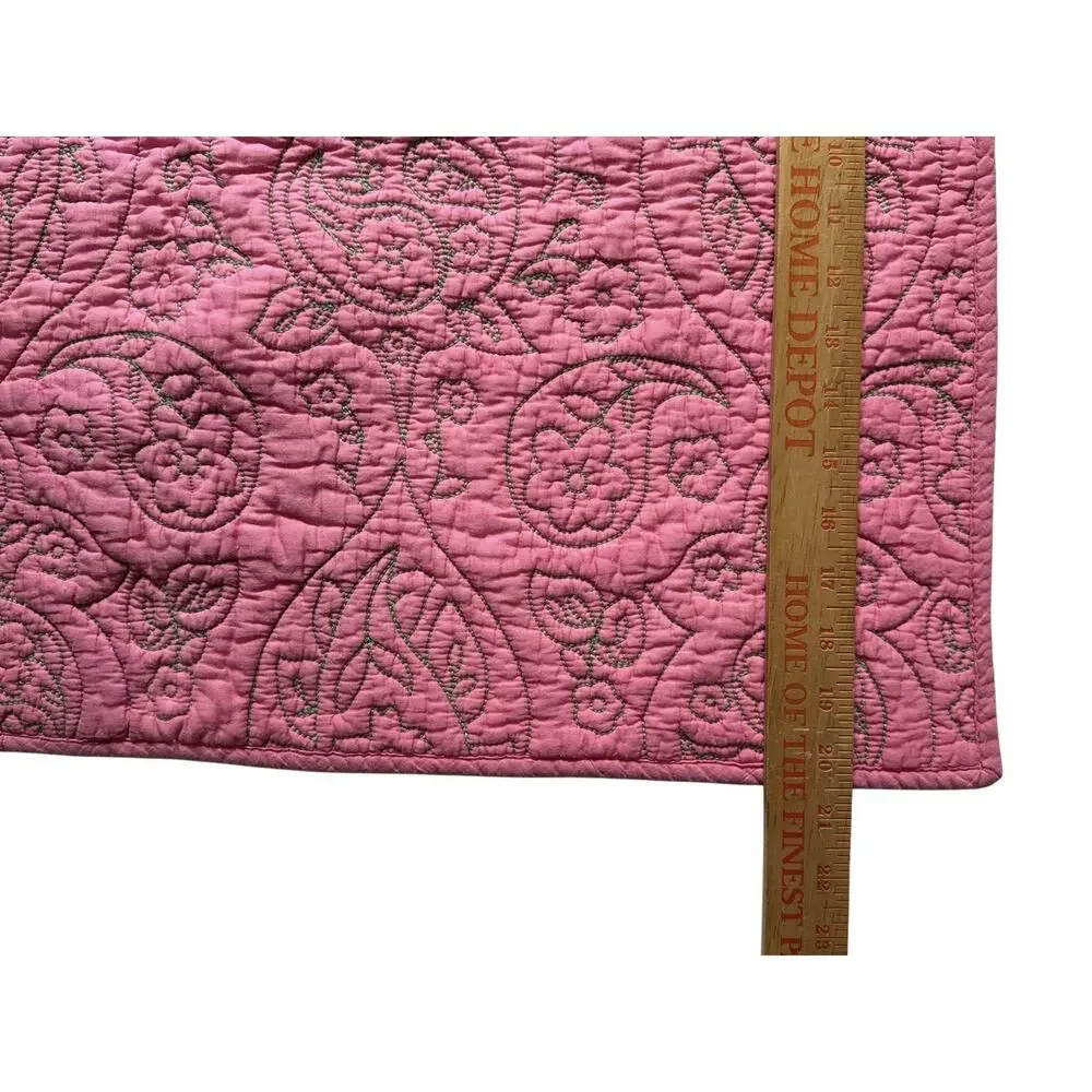Pottery Barn Kids Pillow Sham Pink Green Paisley Quilted 2 Standard Reversible